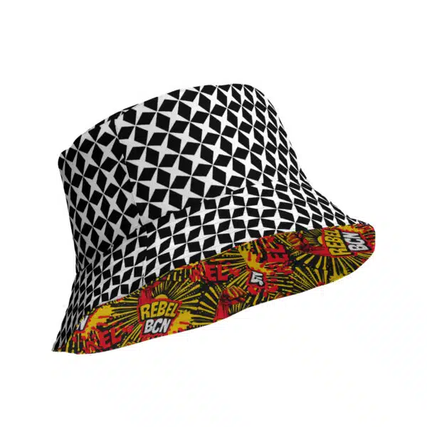 Stand Out with HypnoPop BCN – The Reversible Bucket Hat That Redefines Style