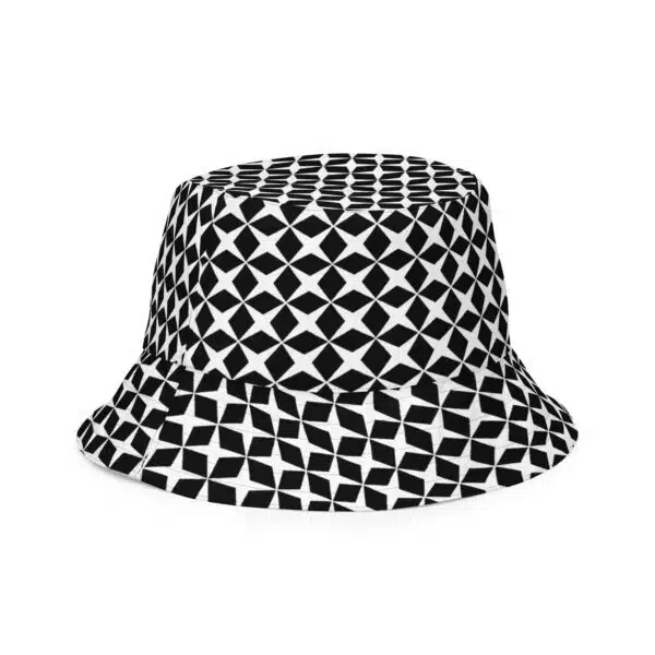 Stand Out with HypnoPop BCN – The Reversible Bucket Hat That Redefines Style