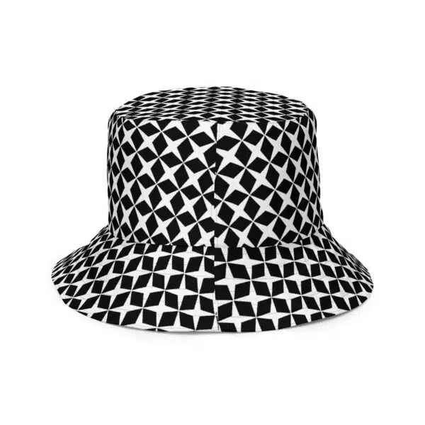 Stand Out with HypnoPop BCN – The Reversible Bucket Hat That Redefines Style